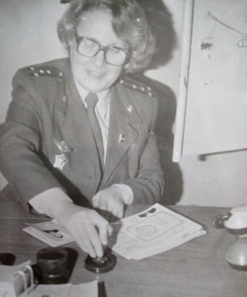 Анна Филимонова 15 лет руководила паспортным столом отдела внутренних дел Куединского района